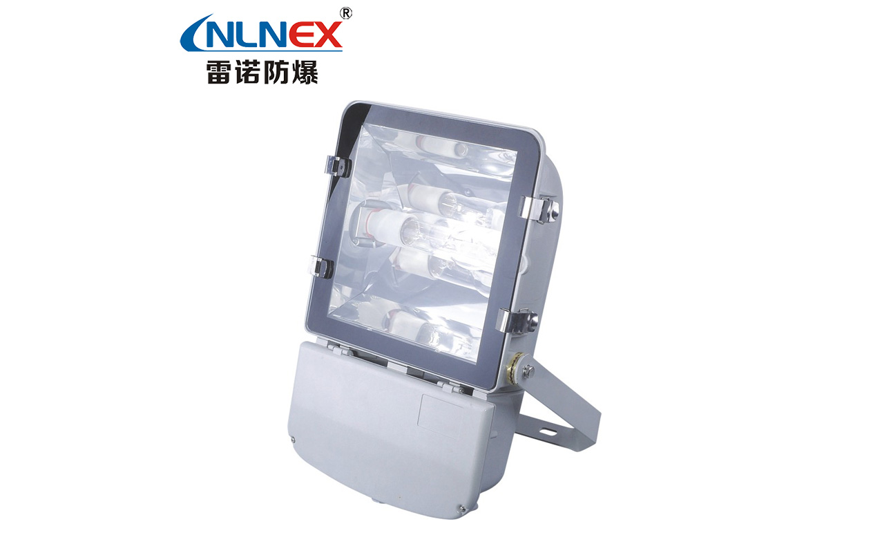 NFC9140 节能型广场灯
